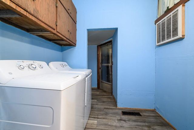 124 Gould Street, Tonganoxie, KS 66086