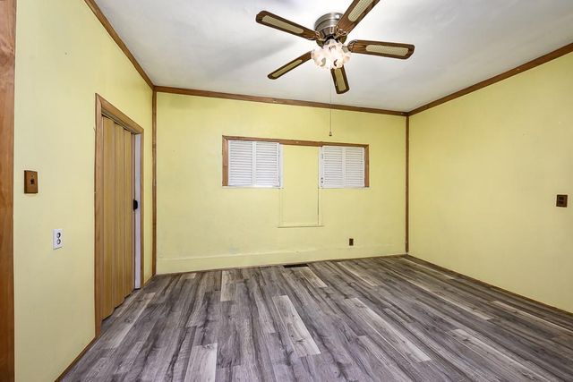 124 Gould Street, Tonganoxie, KS 66086
