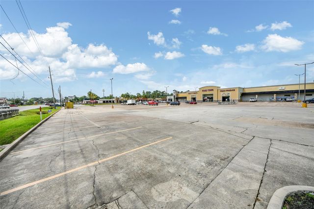 23221 Aldine Westfield Rd Road, Spring, TX 77373