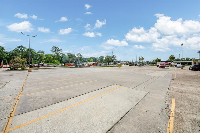 23221 Aldine Westfield Rd Road, Spring, TX 77373