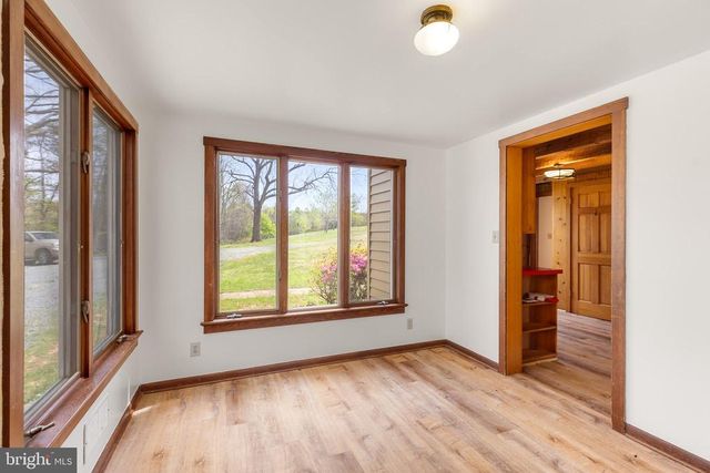 8358 BOTHA RD, Warrenton, VA 20186