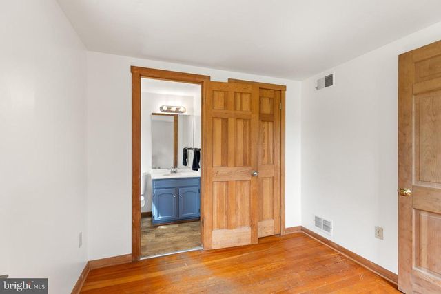 8358 BOTHA RD, Warrenton, VA 20186