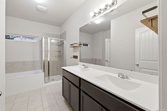 2139 Flintshire Dr, New Braunfels, TX 78130