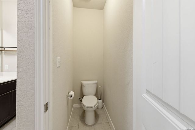 2139 Flintshire Dr, New Braunfels, TX 78130
