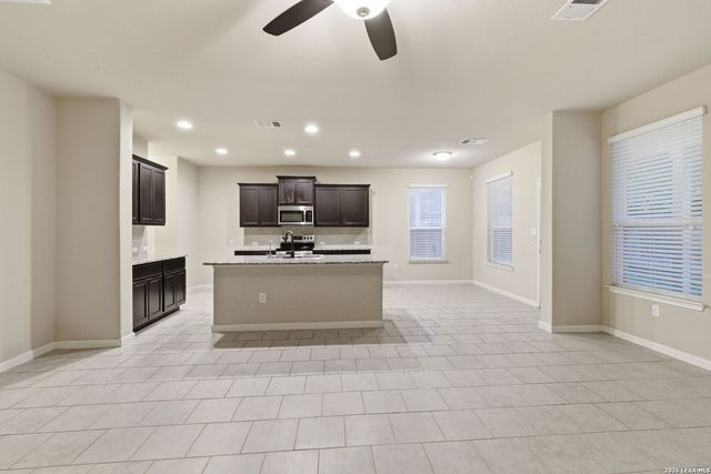 2139 Flintshire Dr, New Braunfels, TX 78130
