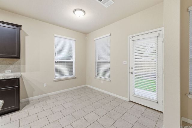2139 Flintshire Dr, New Braunfels, TX 78130