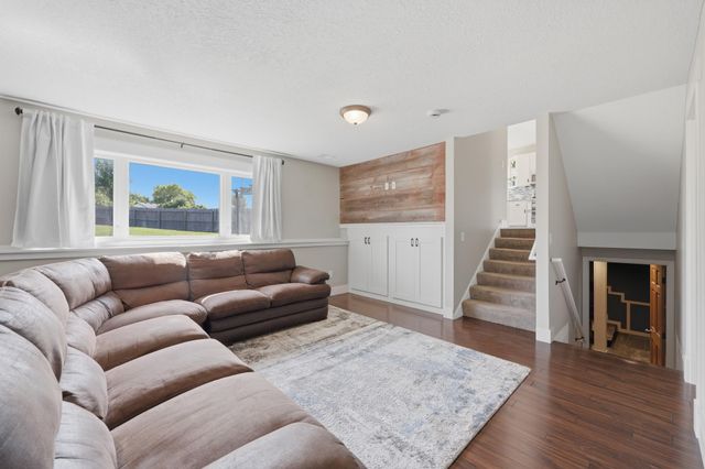 800 Griffing Park Road, Buffalo, MN 55313