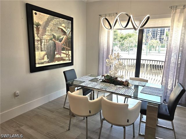 10620 Gulf Shore DR 201, Naples, FL 34108