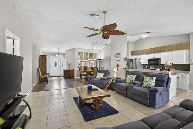 1550 Windship Circle, Wellington, FL 33414