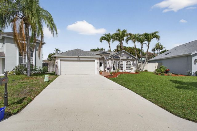 1550 Windship Circle, Wellington, FL 33414
