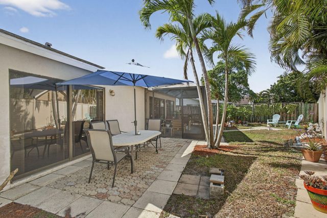 1550 Windship Circle, Wellington, FL 33414