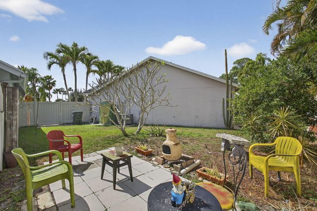 1550 Windship Circle, Wellington, FL 33414