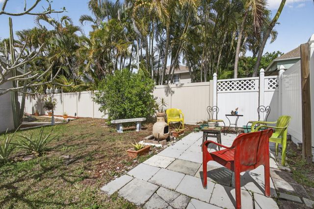 1550 Windship Circle, Wellington, FL 33414