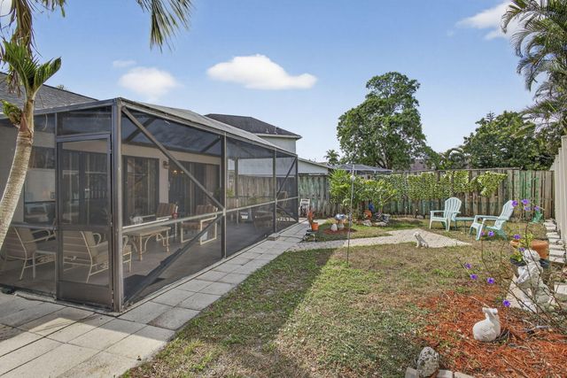 1550 Windship Circle, Wellington, FL 33414