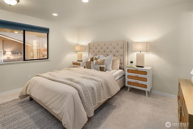 10621 NE 133rd Place, Kirkland, WA 98034