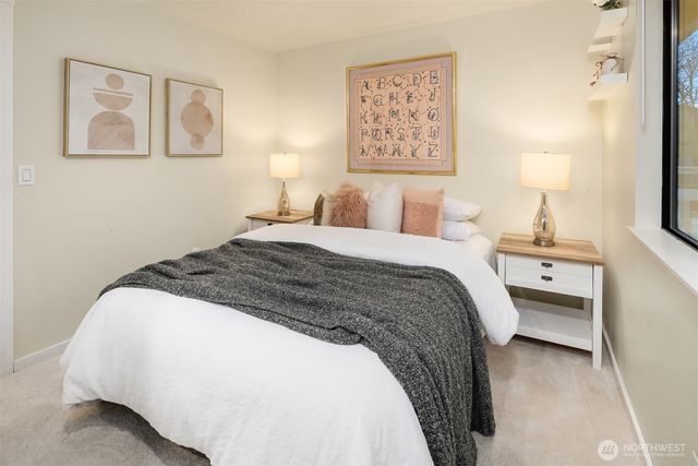 10621 NE 133rd Place, Kirkland, WA 98034