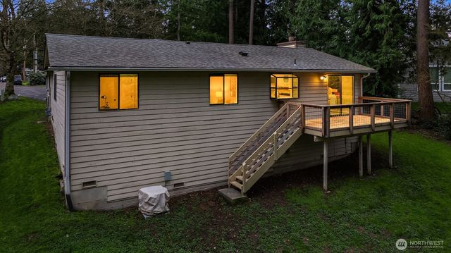 10621 NE 133rd Place, Kirkland, WA 98034