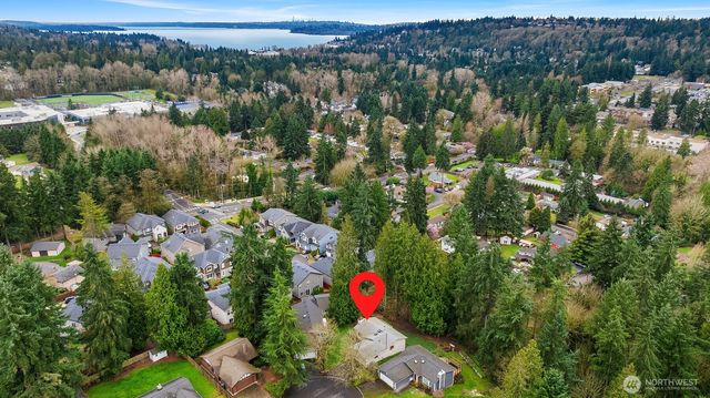 10621 NE 133rd Place, Kirkland, WA 98034