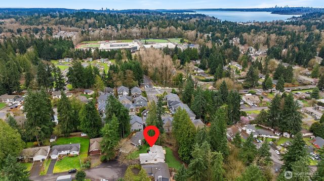 10621 NE 133rd Place, Kirkland, WA 98034