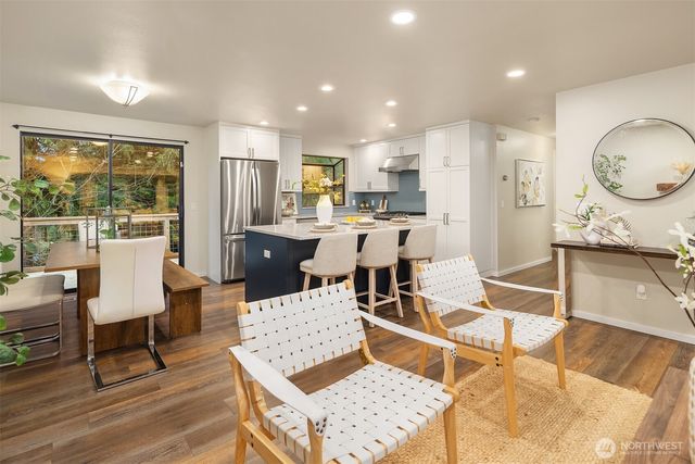 10621 NE 133rd Place, Kirkland, WA 98034