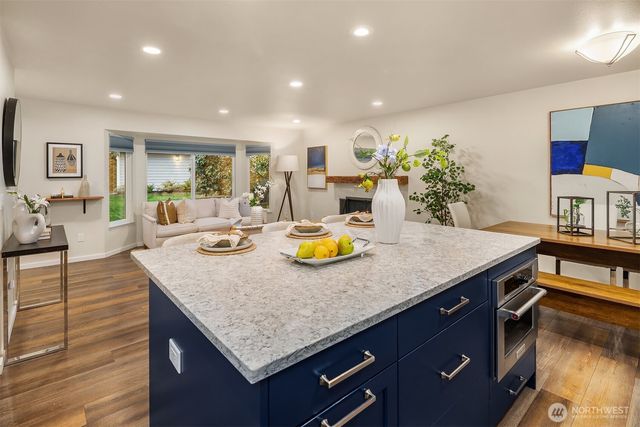 10621 NE 133rd Place, Kirkland, WA 98034