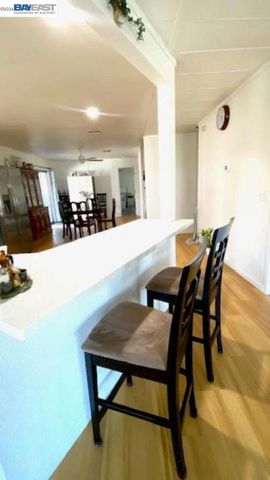 29501 Sandburg Way, Hayward, CA 94544