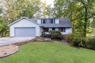 4268 Rocky Ledge Way, Snellville, GA 30039
