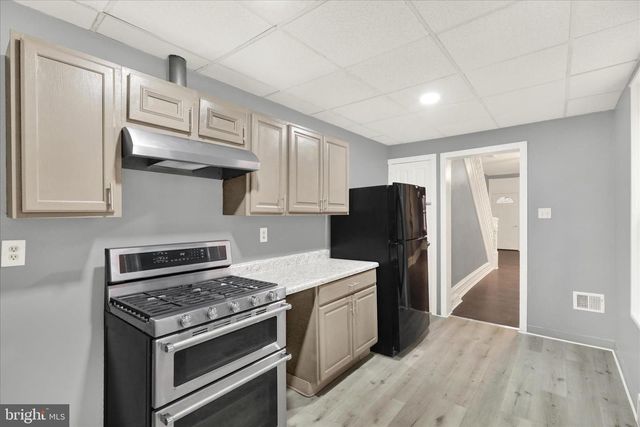 1053 MOSS ST, Reading, PA 19604