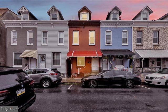 1053 MOSS ST, Reading, PA 19604