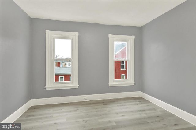 1053 MOSS ST, Reading, PA 19604