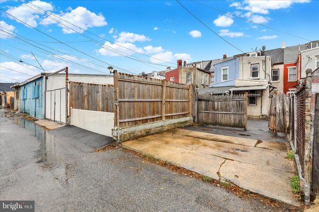 1053 MOSS ST, Reading, PA 19604