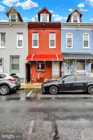 1053 MOSS ST, Reading, PA 19604