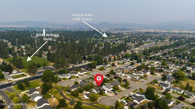 2005 N Blossom CT, Post Falls, ID 83854