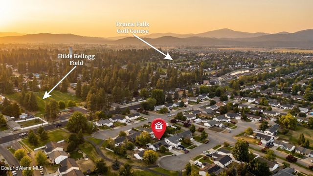 2005 N Blossom CT, Post Falls, ID 83854