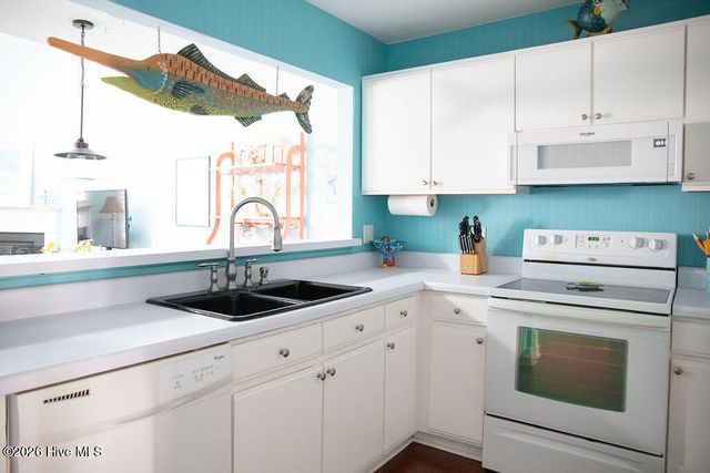 6211 Wrightsville Avenue 130, Wilmington, NC 28403