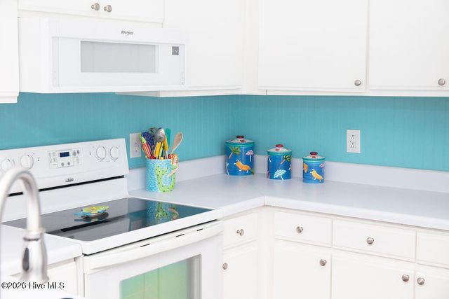 6211 Wrightsville Avenue 130, Wilmington, NC 28403