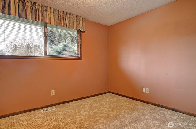 12005 NW 36th Avenue, Vancouver, WA 98685