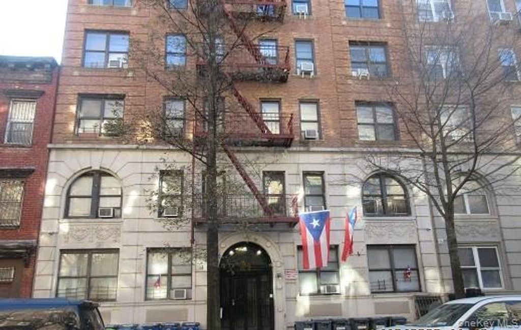 108 Division Avenue 26, Brooklyn, NY 11211