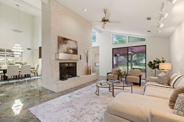 12039 E Circle Drive, Houston, TX 77071