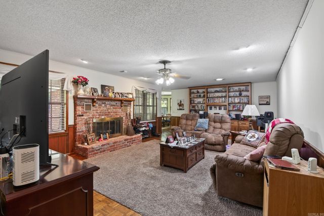 111 S Jackson, Cabot, AR 72023