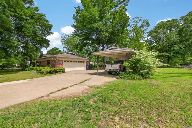 111 S Jackson, Cabot, AR 72023