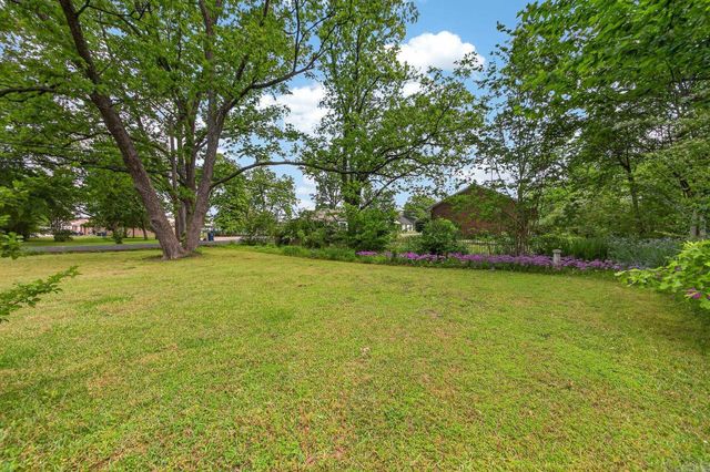 111 S Jackson, Cabot, AR 72023