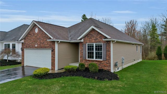 6260 Eckhardt Road 4, Hamburg, NY 14085