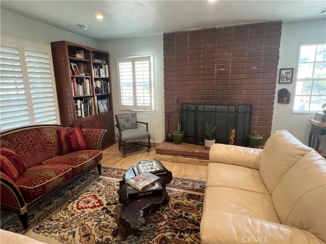 9855 Mcbroom Street, Shadow Hills, CA 91040