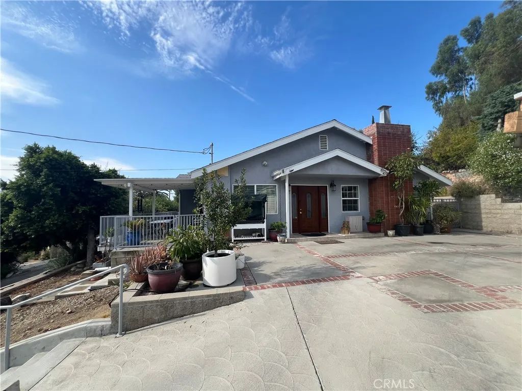 9855 Mcbroom Street, Shadow Hills, CA 91040