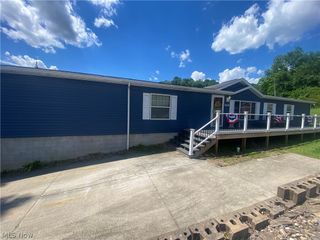 54121 Ash Alley, Neffs, OH 43940