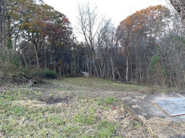 2231 Blennerhassett Heights, Parkersburg, WV 26101