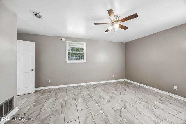 1532 LEESTAN Court, Orange Park, FL 32073