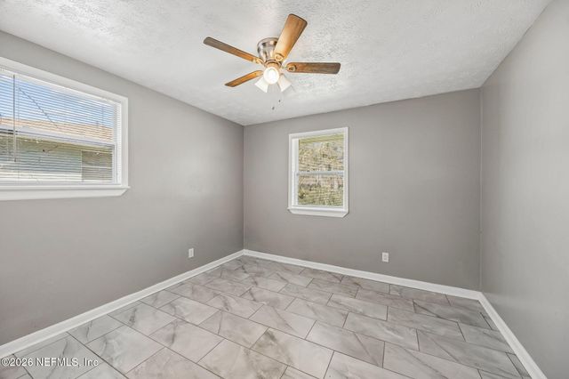 1532 LEESTAN Court, Orange Park, FL 32073