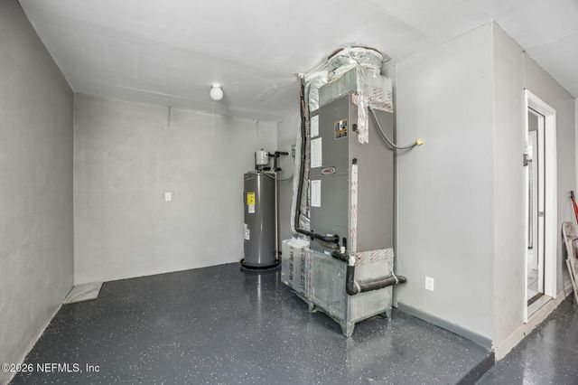 1532 LEESTAN Court, Orange Park, FL 32073